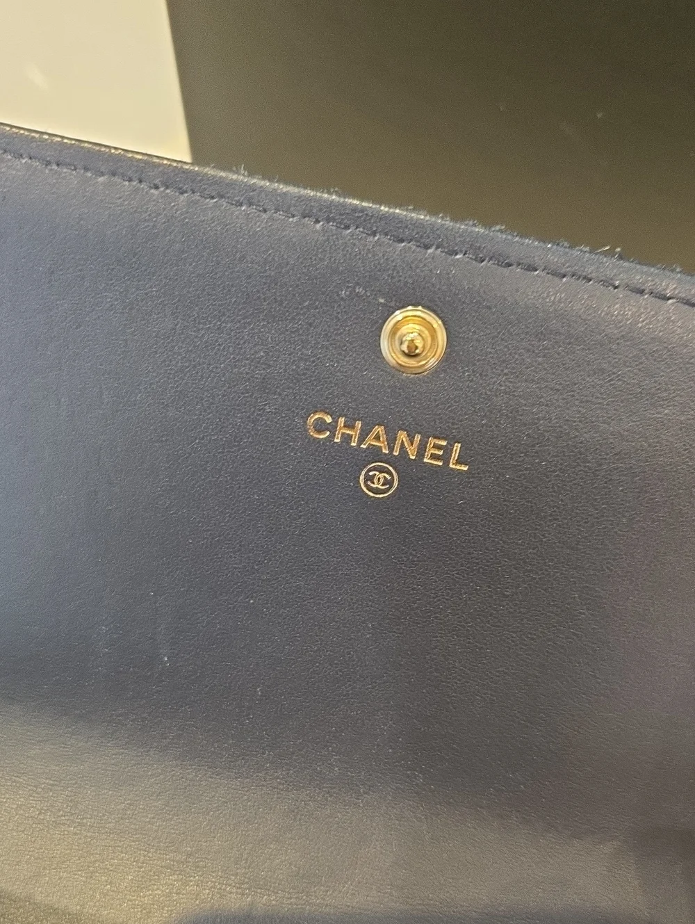 CHANEL deauville Navy Wallet, Textured Fabric, Front Logo, Full Inclusion, VGUC